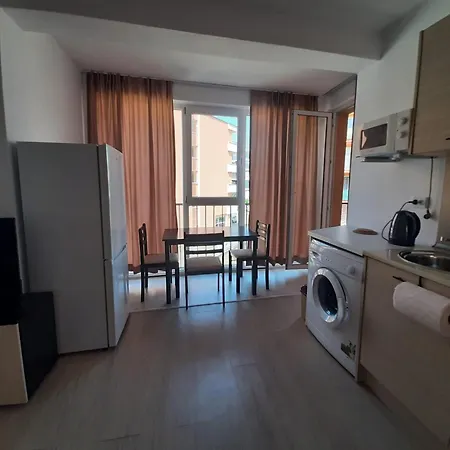 Sunny View Sunny ساني بيتش